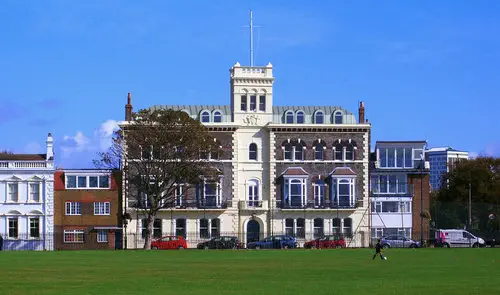 Royal+Naval+Club+and+Royal+Albert